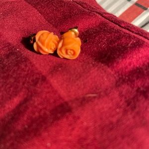 Antique Real 10k yellow gold screw back earrings